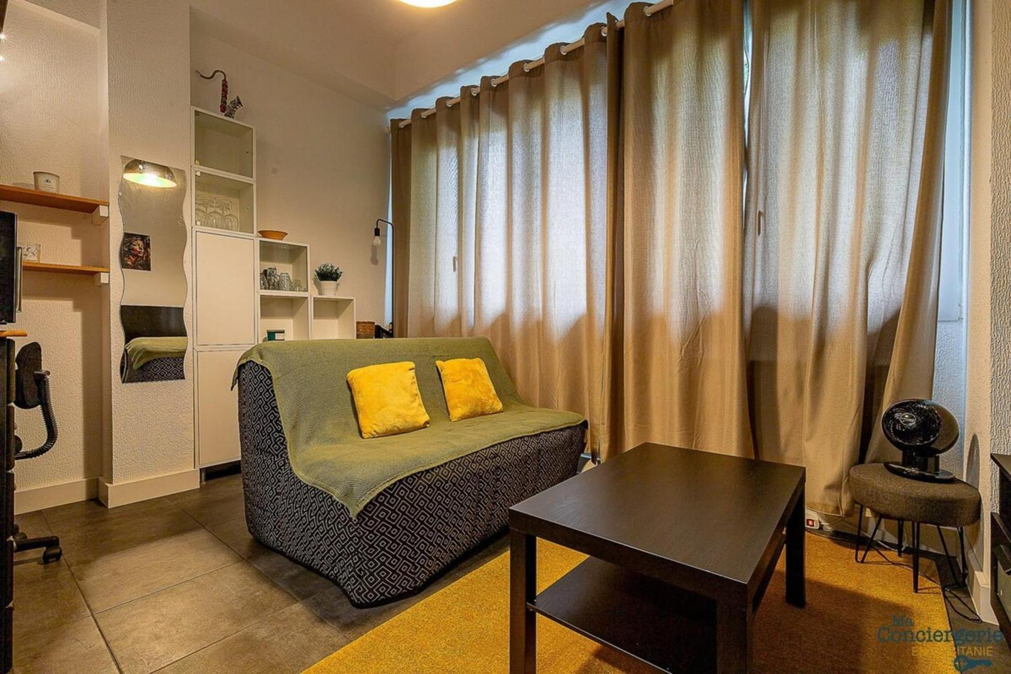 Appartement Platanes - St-michel - Proche Stadium Tfc - Metro *